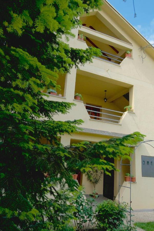 VUKAJLO apartment Belgrado Buitenkant foto